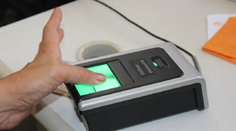 TRE-AC faz campanha para cadastro biométrico eleitoral no Vale do Juruá