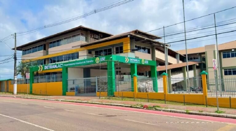 Detran notifica 42 motoristas por infrações que podem levar à suspensão da CNH; veja nomes