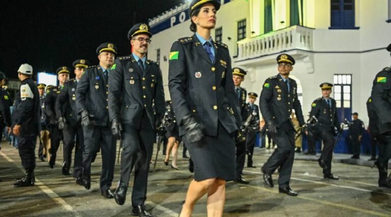Quase 400 militares são promovidos em cerimônia da PM e Corpo de Bombeiros no Acre
