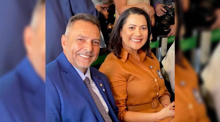 Deputado Zezinho Barbary celebra criação da União Progressista, ao lado de Mailza Assis