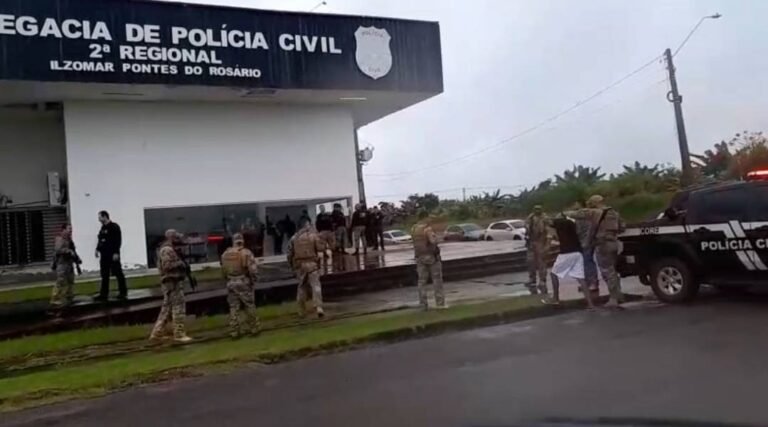 Polícia Civil do Acre deflagra operação no caso do linchamento de Yara Paulino; pai e tio da bebê desaparecida estão entre os presos