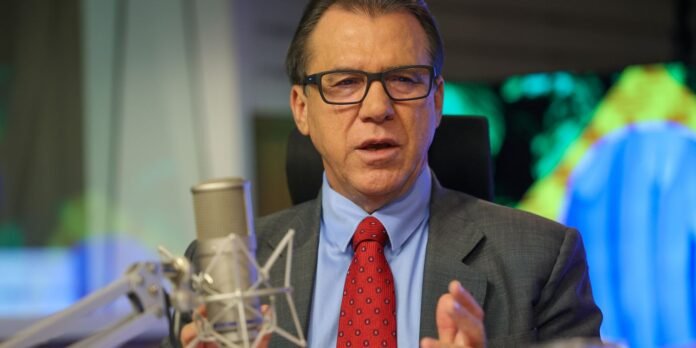 jornada-6×1-e-cruel,-diz-ministro-do-trabalho,-luiz-marinho