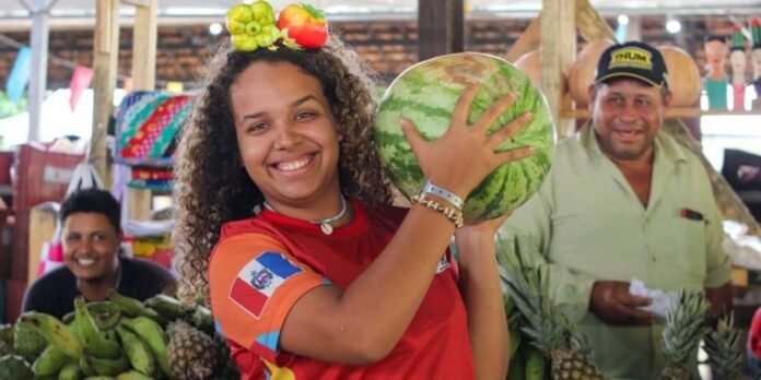 feira-do-mst-em-sp-permite-passeio-por-historias-do-brasil-e-do-mundo