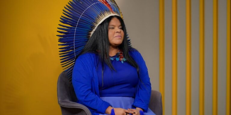 uerj-entrega-titulo-doutora-honoris-causa-a-ministra-sonia-guajajara