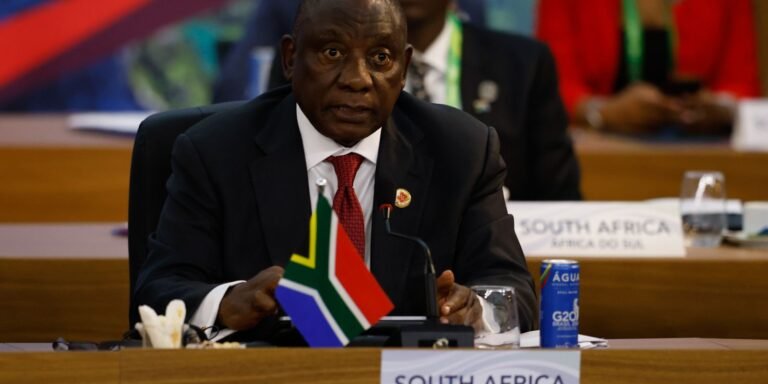 africa-do-sul:-entenda-falsa-acusacao-de-trump-sobre-genocidio-branco