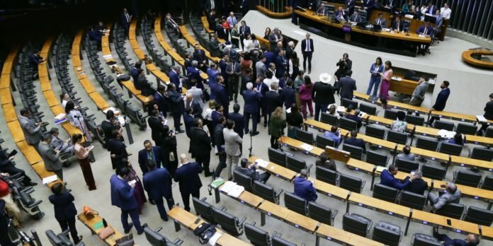 congresso-da-10-dias-para-governo-ter-alternativa-ao-aumento-do-iof