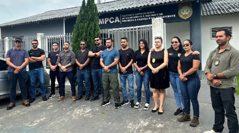 Policiais Civis de Cruzeiro do Sul manifestam apoio às reinvidicações da seguraça pública e cobram ações do Estado