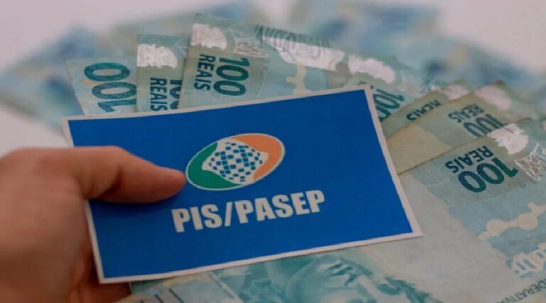 Professores de Mâncio Lima denunciam atraso no pagamento do benefício PIS-PAZEP; prefeitura explica mudança no sistema federal