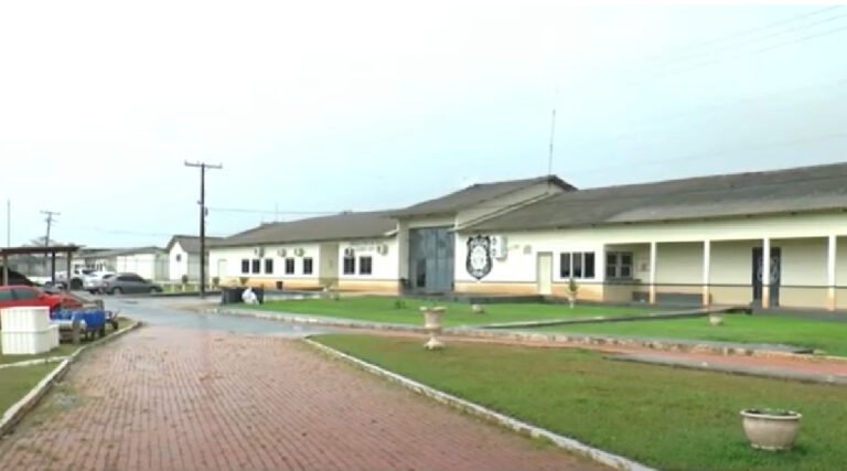 Associação promove debate sobre encarceramento feminino e reforça apoio a detentas em Cruzeiro do Sul