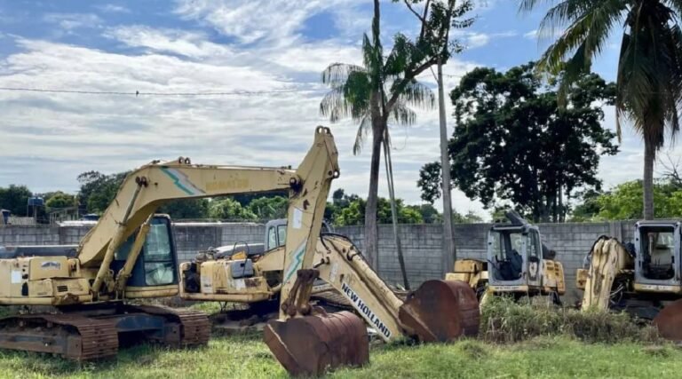 Leilão eletrônico do governo do Acre oferece máquinas pesadas e veículos como sucata no dia 23 de maio