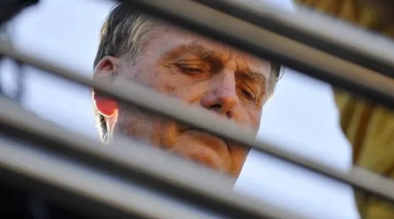 “Se eu for condenado, acabou, pela minha idade acabou”, diz Bolsonaro