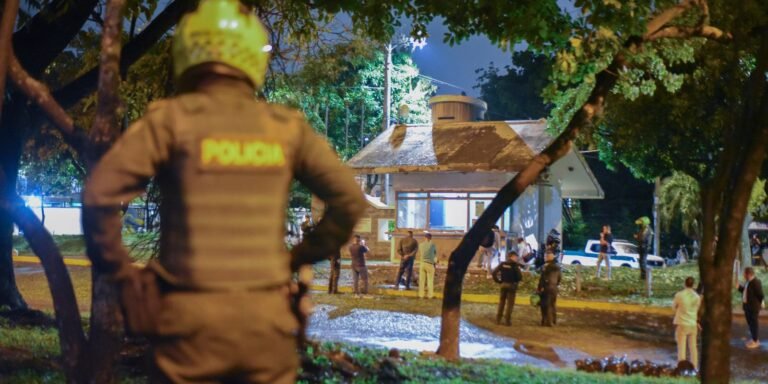 colombia-oferece-us$-730-mil-para-prender-mandante-de-atentado