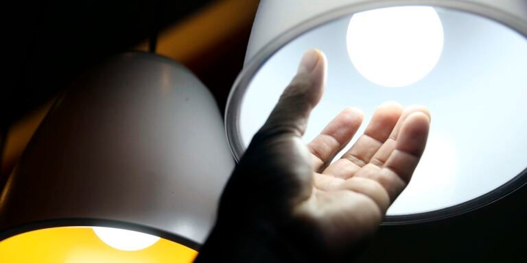 contas-de-luz-permanecem-com-bandeira-tarifaria-vermelha-em-julho 