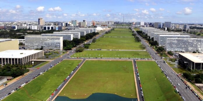 cnu-2025:-inscricoes-comecam-no-dia 2-de-julho;-veja-tabela-de-cargos