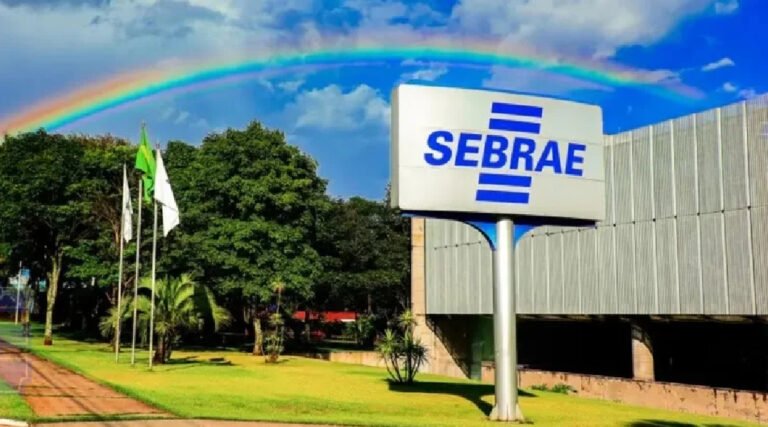 Aviso de Licitação Pregão Eletrônico SRP nº 13 2025 – Troféus e Placas