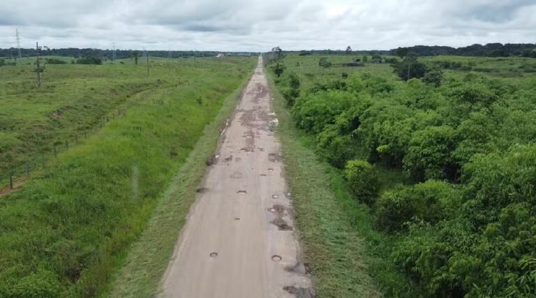 Em Brasília, Governo reforça pedido ao DNIT por recuperação urgente da BR-364