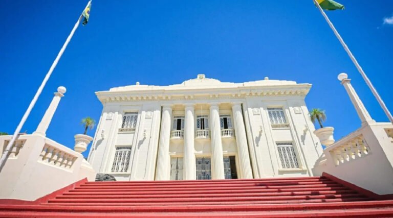 Governo vai recorrer no TJ-Acre de decisão do TCE que determinou afastamento do secretário de Educação