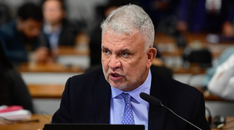 Petecão leva investimentos de R$ 2 milhões para saúde da mulher e prevenção em Tarauacá e Feijó