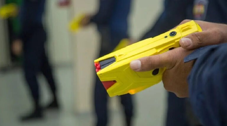 Polícia Militar do Acre conclui capacitação para uso de pistolas Taser X2