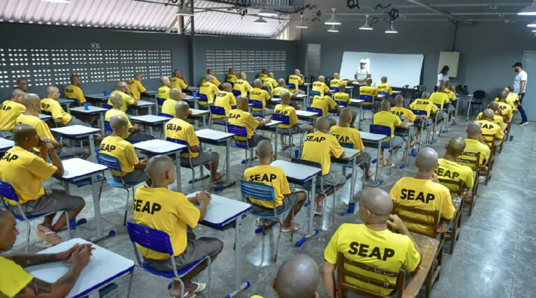 Inscrições para o Encceja PPL podem ser feitas até 11 de julho