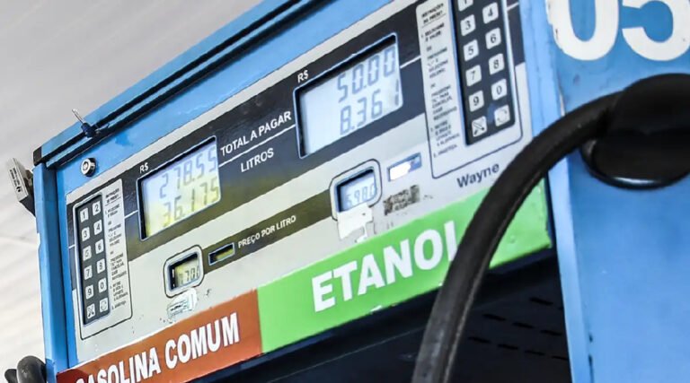 Governo anuncia aumento do etanol na gasolina para 30%