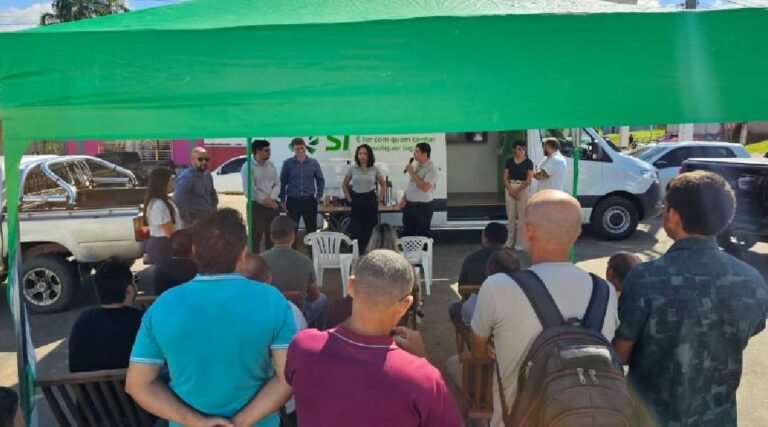Sicredi inaugura agência móvel no Juruá e reforça presença nas comunidades do interior do Acre