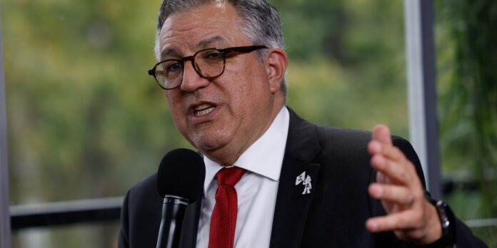 parceria-entre-brics-aumenta-capacidade-de-producao-de-medicamentos