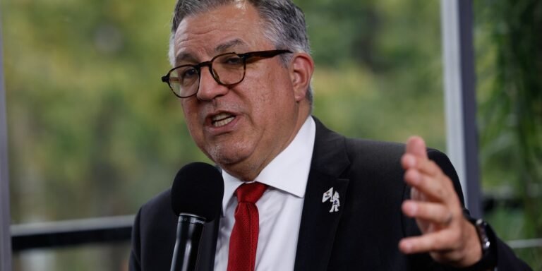 parceria-entre-brics-aumenta-capacidade-de-producao-de-medicamentos