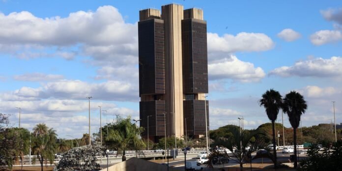 bc-so-publicara-nova-carta-em-abril,-caso-ipca-continue-acima-do-teto bc-so-publicara-nova-carta-em-abril,-caso-ipca-continue-acima-do-teto