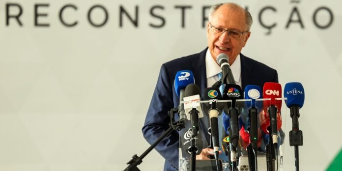 comite-do-governo-com-exportadores-vai-discutir-tarifa-dos-eua comite-do-governo-com-exportadores-vai-discutir-tarifa-dos-eua