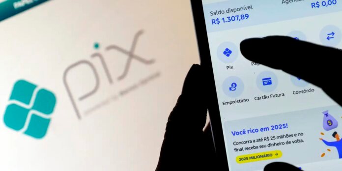 trump-contra-o-pix:-entenda-o-que-pode-ter-motivado-criticas-dos-eua