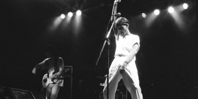 documentario-com-imagens-ineditas-de-cazuza-chega-aos-cinemas