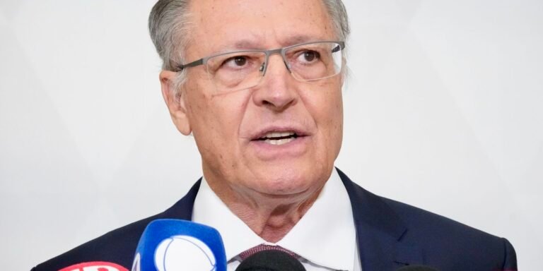 alckmin-se-reune-com-big-techs-para-discutir-tarifaco-de-trump