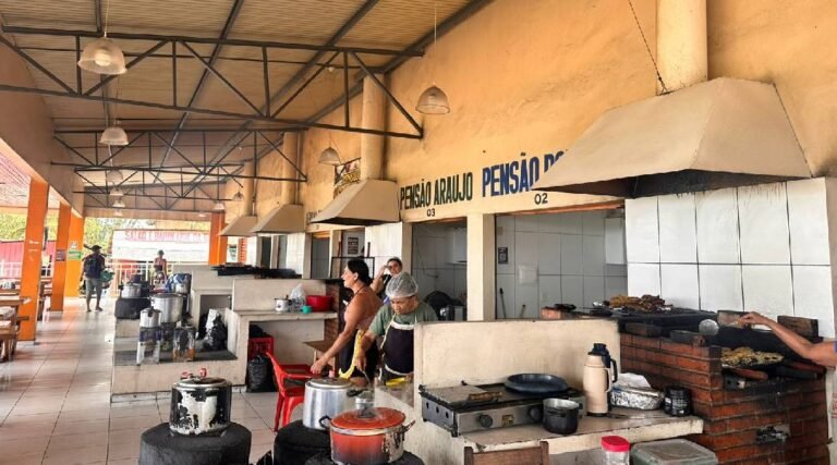 Pensionistas investem em segurança privada para conter roubos e garantir tranquilidade na área de alimentação de Cruzeiro do Sul