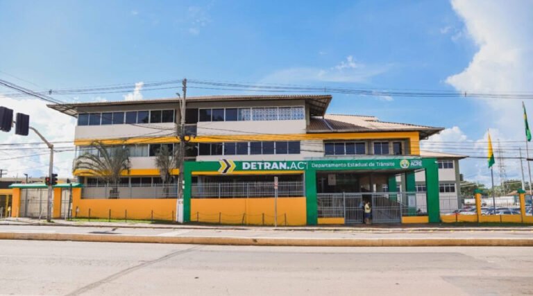 Detran notifica condutores sobre suspensão do direito de dirigir no Acre