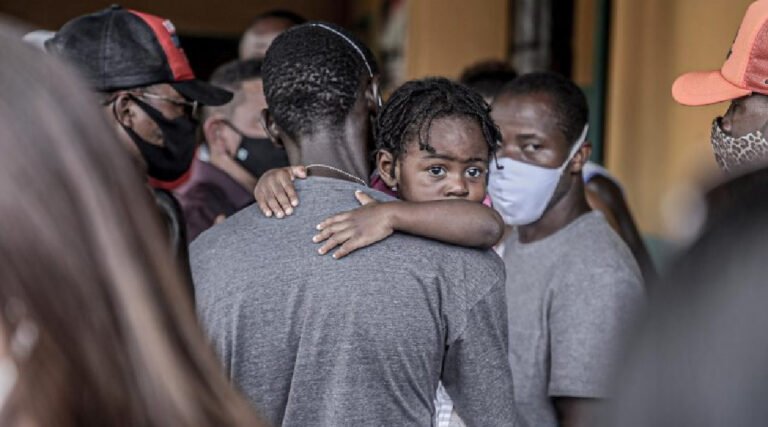 Acre fortalece políticas públicas com novas comissões para garantir direitos de migrantes e refugiados