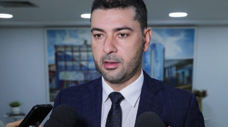 Nicolau Júnior defende soluções para embargos de terras e afirma que Parlamento está cumprindo seu papel