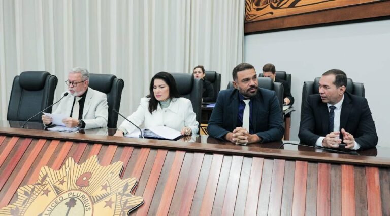 Sessão na Aleac é marcada por debates relevantes para a sociedade acreana