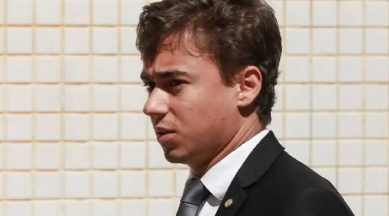 Nikolas é atingido no rosto e sangra ao acompanhar Bolsonaro na Câmara