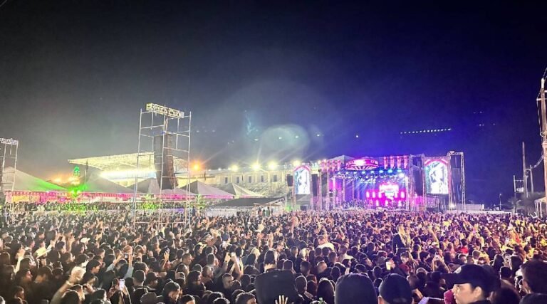 Gusttavo Lima quebra recorde e faz o maior show da história de Cruzeiro do Sul com cerca de 50 mil pessoas