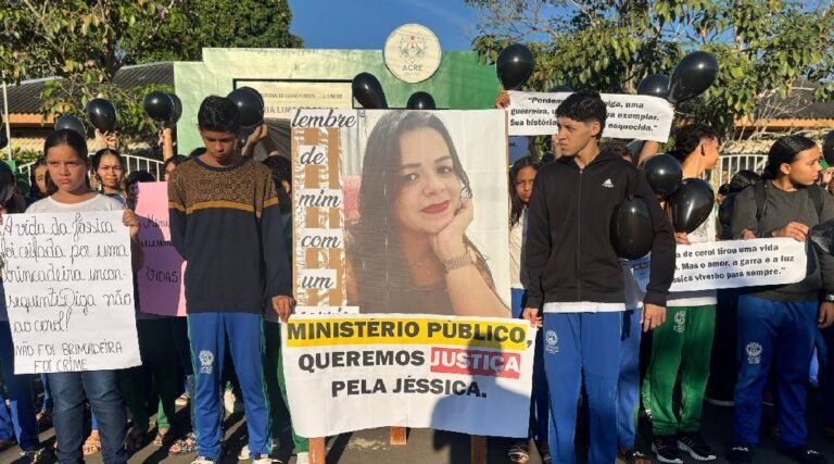 Alunos da Escola Maria Lima de Souza homenageiam bióloga Jéssica Souza e cobram justiça após morte causada por linha com cerol