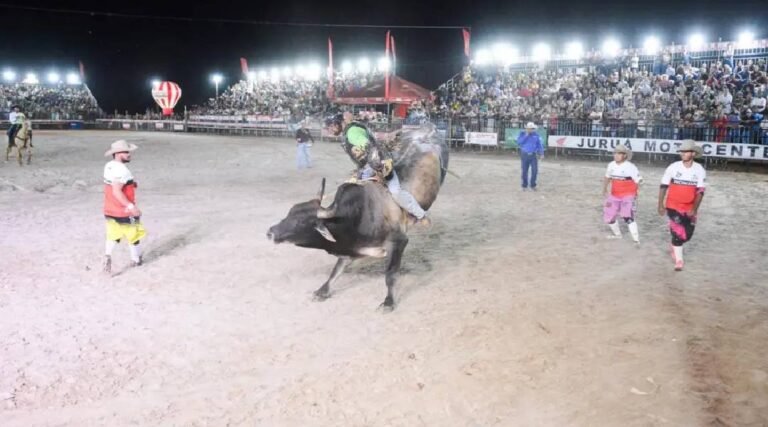 Expoacre Juruá tem cavalgada, final do rodeio e show infantil neste sábado