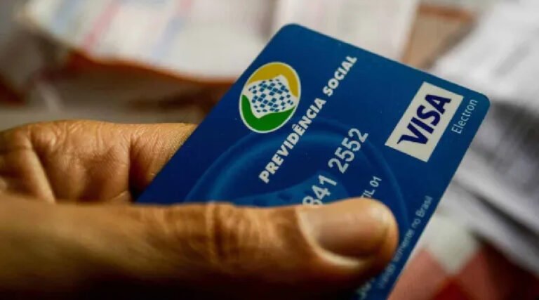 Mais de 8,9 mil aposentados e pensionistas do Acre já receberam o ressarcimento