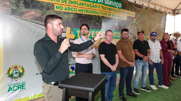 Presidente da ALEAC participa da assinatura da ordem de serviço do Lote II do Arco Metropolitano de Rio Branco