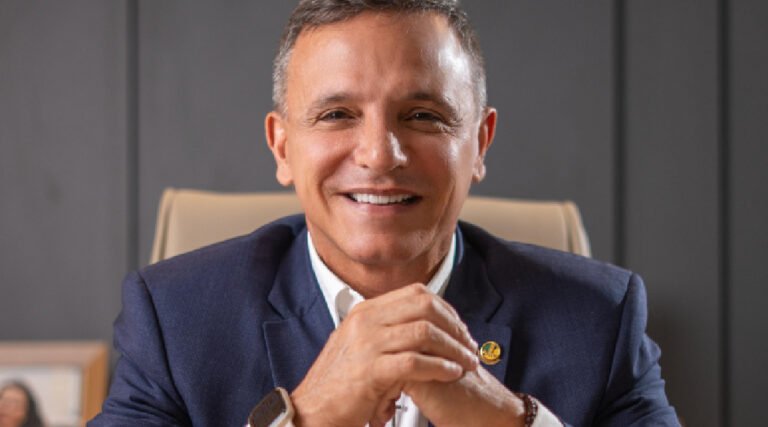 Márcio Bittar oficializa filiação ao PL em evento em Rio Branco