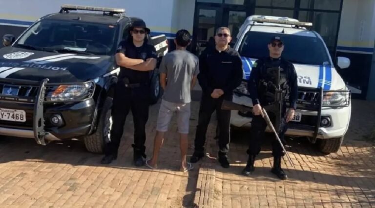 Após prisão em Porto Walter, acusado de agredir esposa grávida e filha será levado para presídio em Cruzeiro do Sul