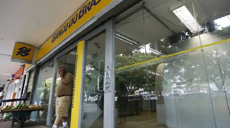 Agências bancárias não abrem nesta quinta-feira no Acre devido ao feriado do Dia do Bancário