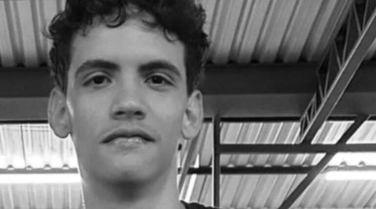 Jovem de 18 anos que morreu atropelado ao cair de bicicleta é identificado
