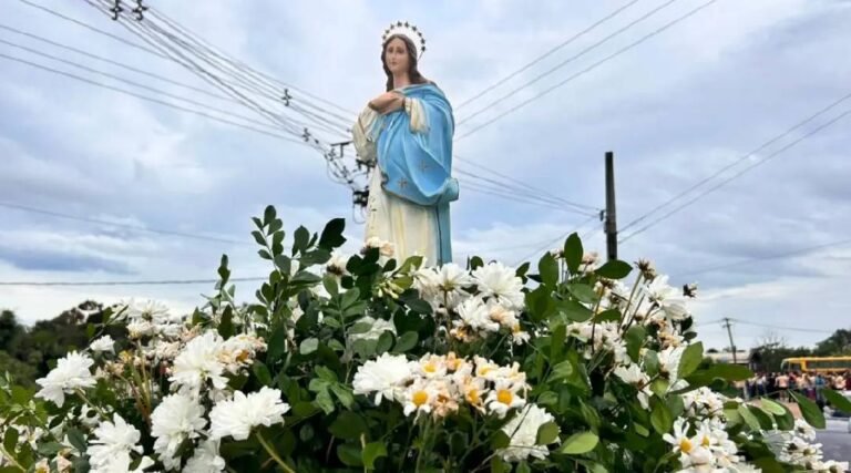 Sob chuva e fé, 3ª Romaria da Juventude reúne centenas em Cruzeiro do Sul