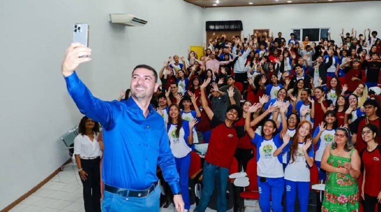 Nicolau Júnior leva o Redação Nota Mil a maior região de Rio Branco